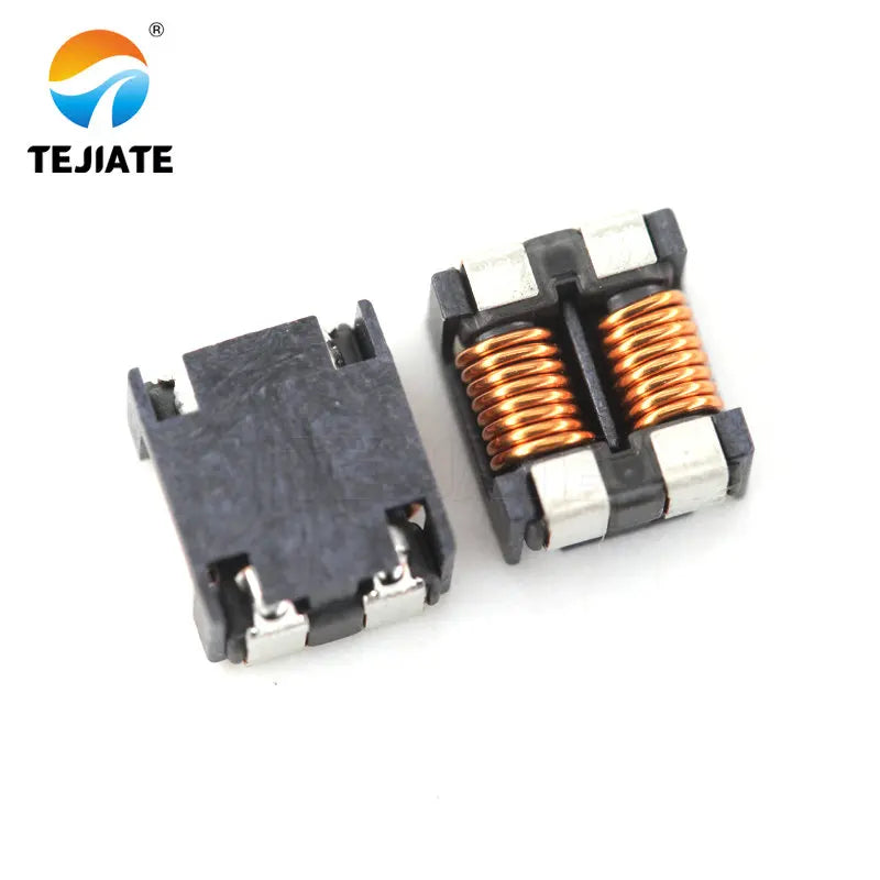 10PCS SMD ACM7060-701-2PL-TL01 700R 4A 50V TDK inductive common mode filter 7mmx6mm