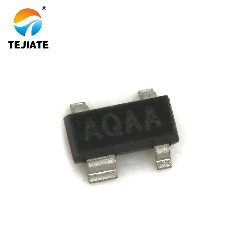 10PCS MAX811SEUS MAX811 AQAA IC chip package SOT143