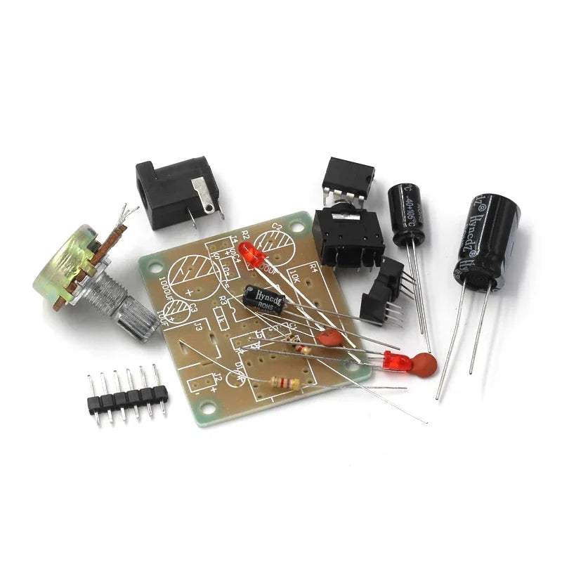 LM386 mini amplifier board, low power consumption 3~12V, better cost performance than TDA2030 DIY kit